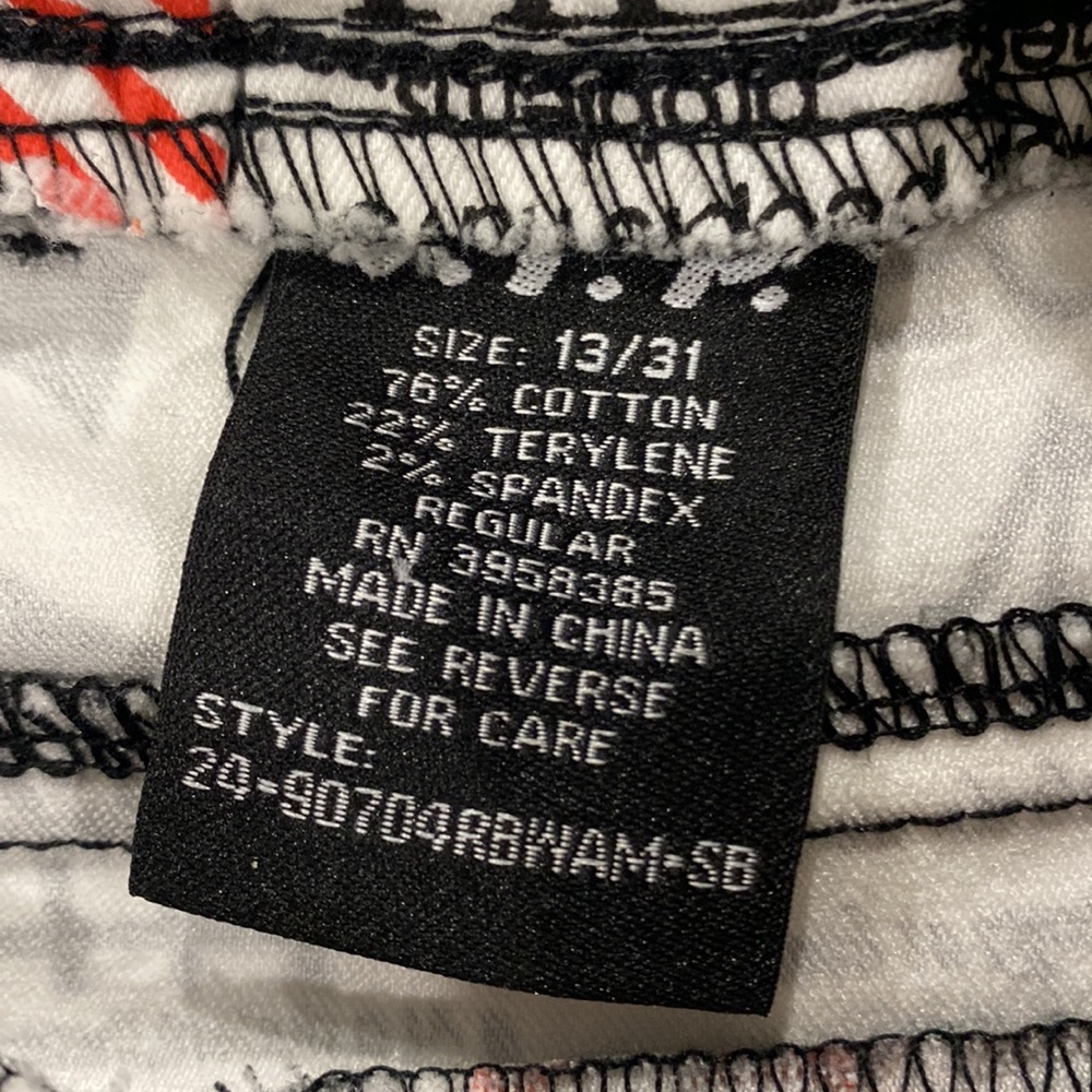 New VIP Jeans - Picture 8 of 9